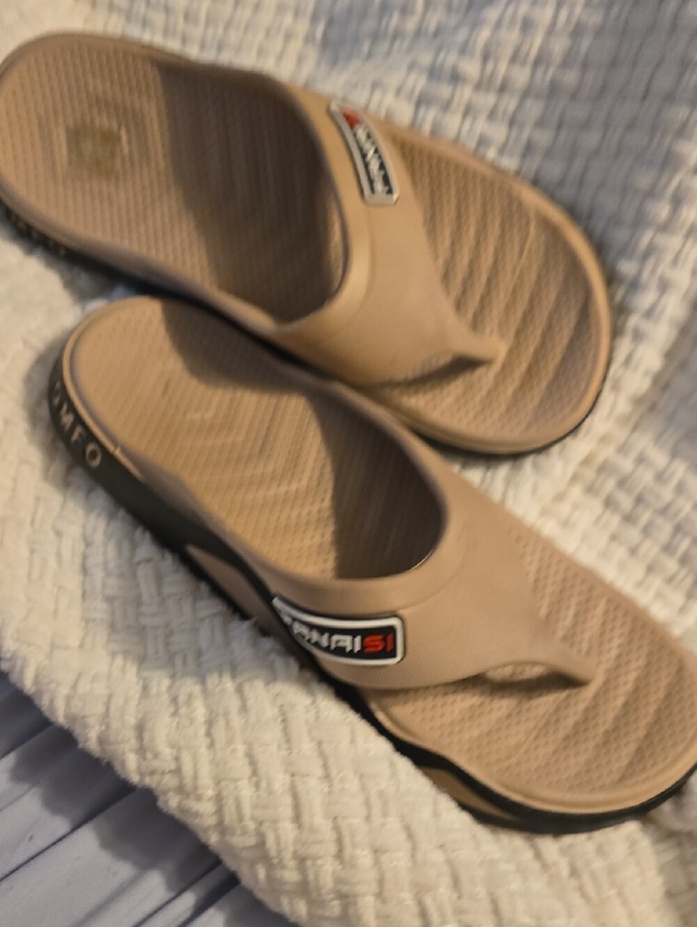 Mens Flip Flops - Picture 3 of 3